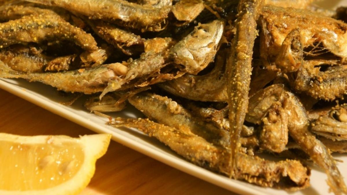 cat costa acum o portie de hamsii pe litoralul marii negre