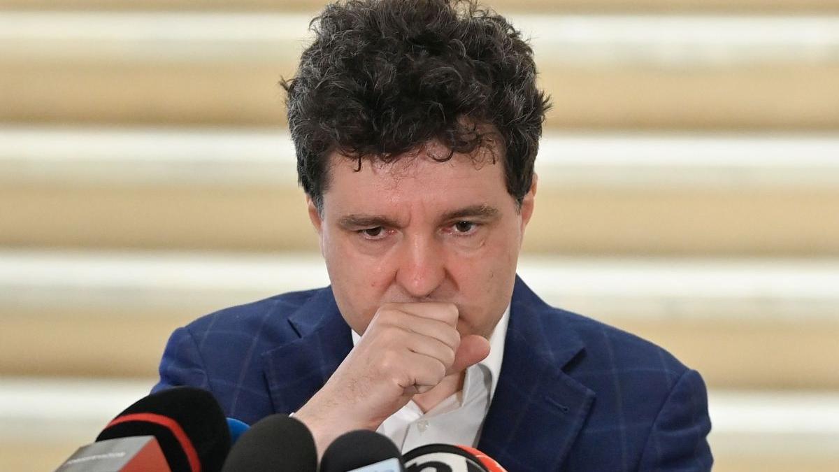 nicusor dan taxa poluare blamare firea tarife plata soferi masina