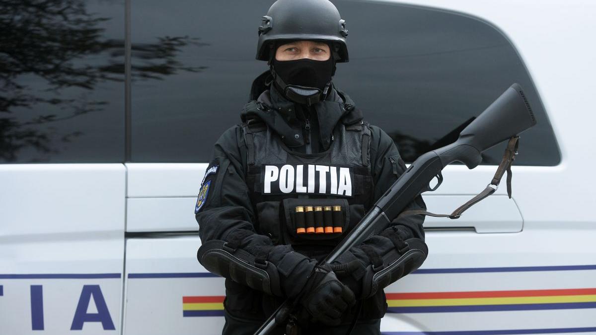 descoperire casa barbat calarasi politisti procurori diicot