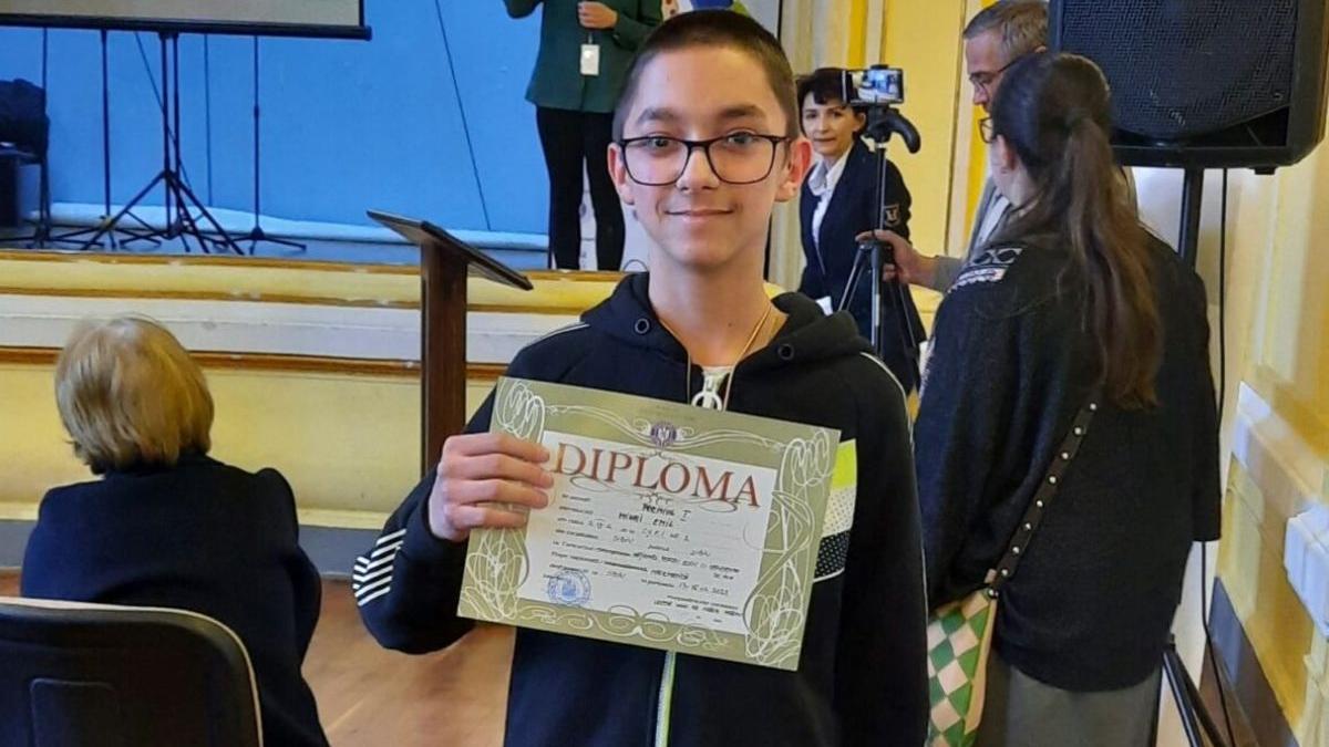 mihai hipoacuzic abandonat familie primul loc olimpiada nationala matematica