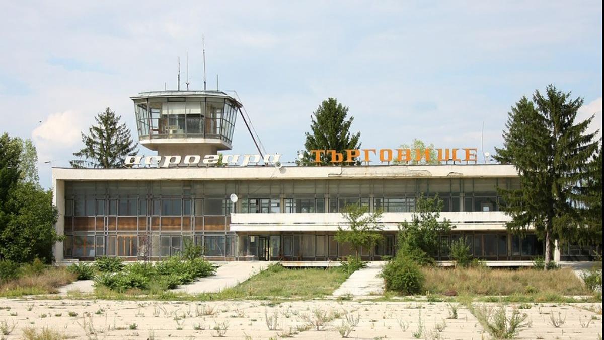 avion fantoma aerodrom bulgaria ungaria echipaj canistra