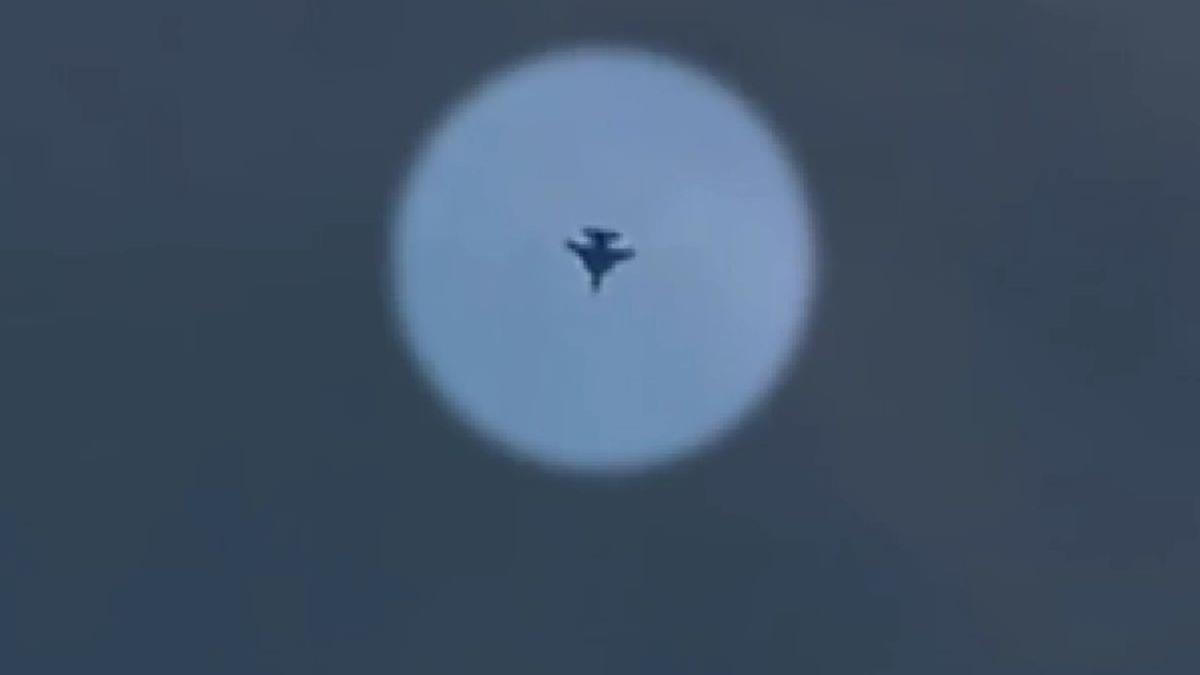 avion intrus romania vasile dincu