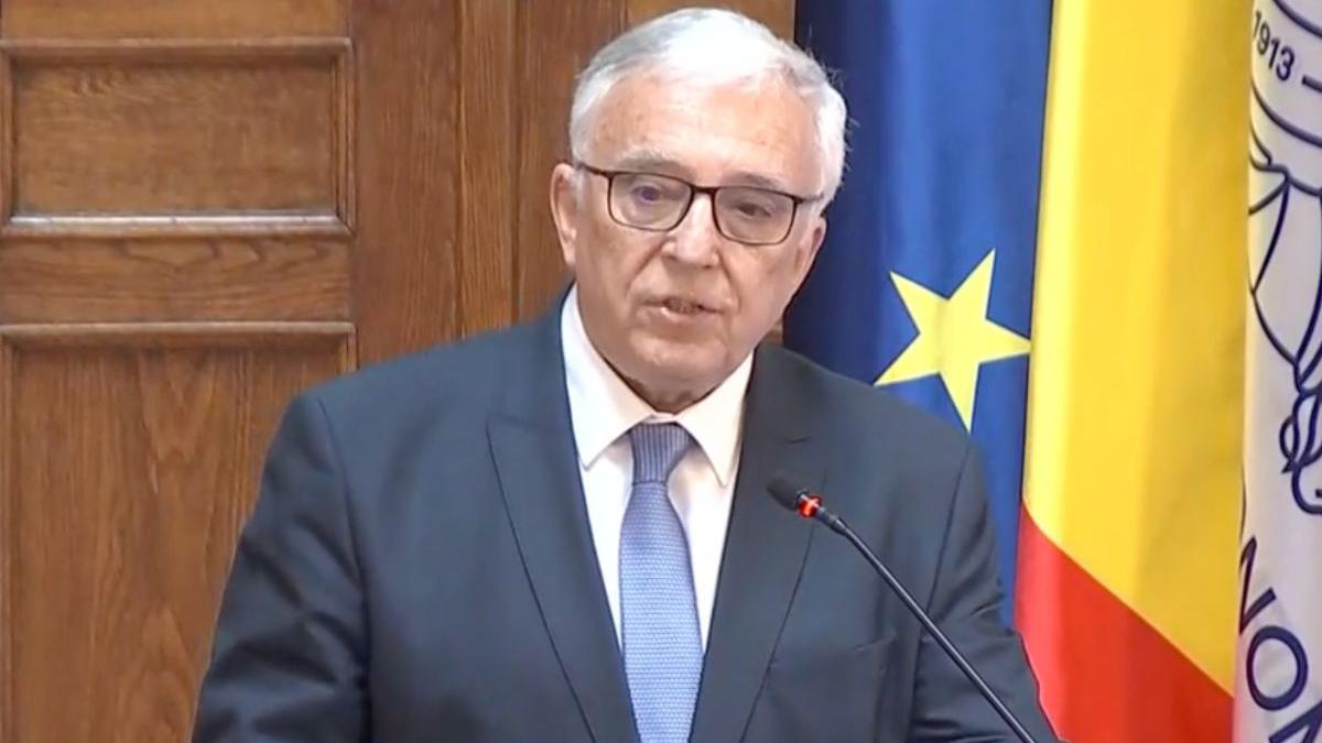 mugur isarescu criza enonomica