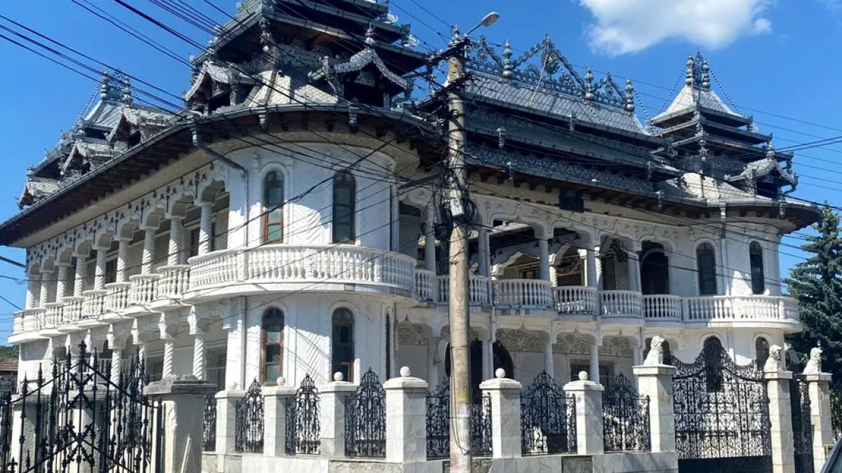 anaf palat turnulete licitatie