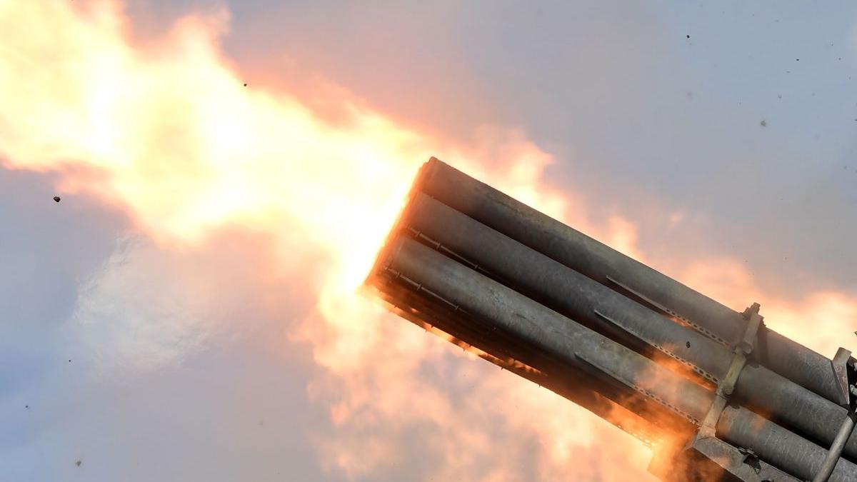 bombardament uzica severodonetk scurgeri petrol incendiu