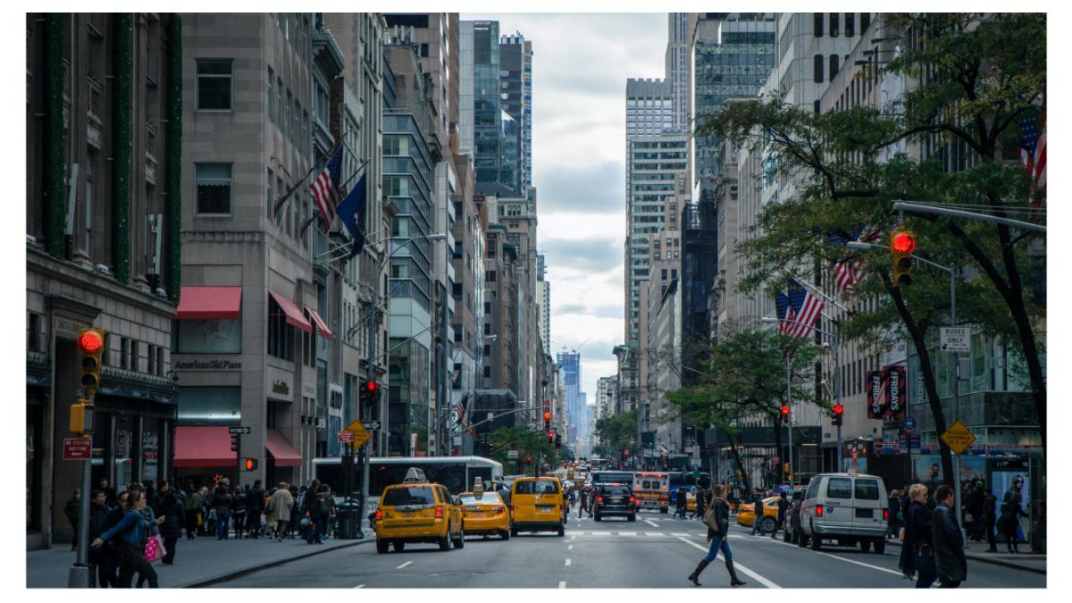 apartament milioane dolari scos licitatie taxe facturi