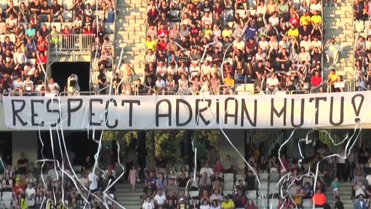 imagini meciul retragere adrian mutu cluj