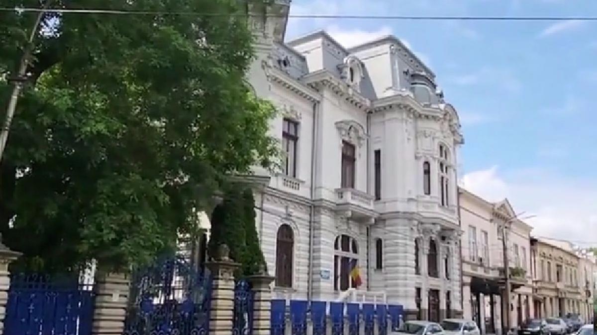 preotii mitropolia olteniei acuzati furt curent politia craiova