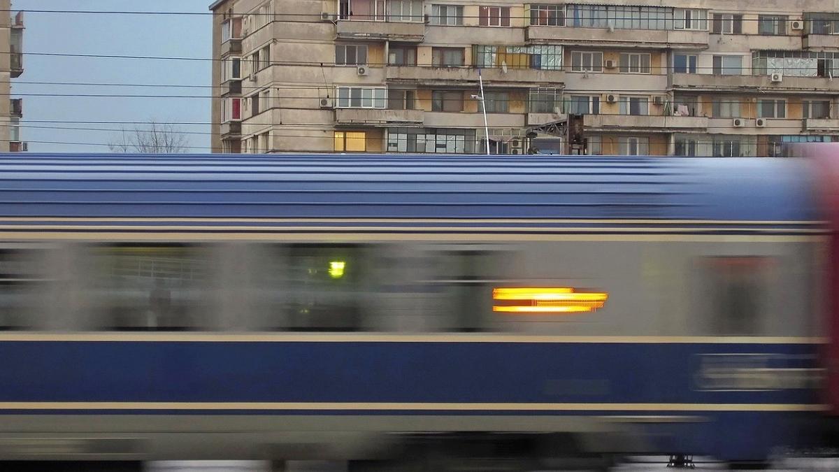 haos gara de nord capitala intarzieri zeci trenuri sistem energetic cedat furtuna