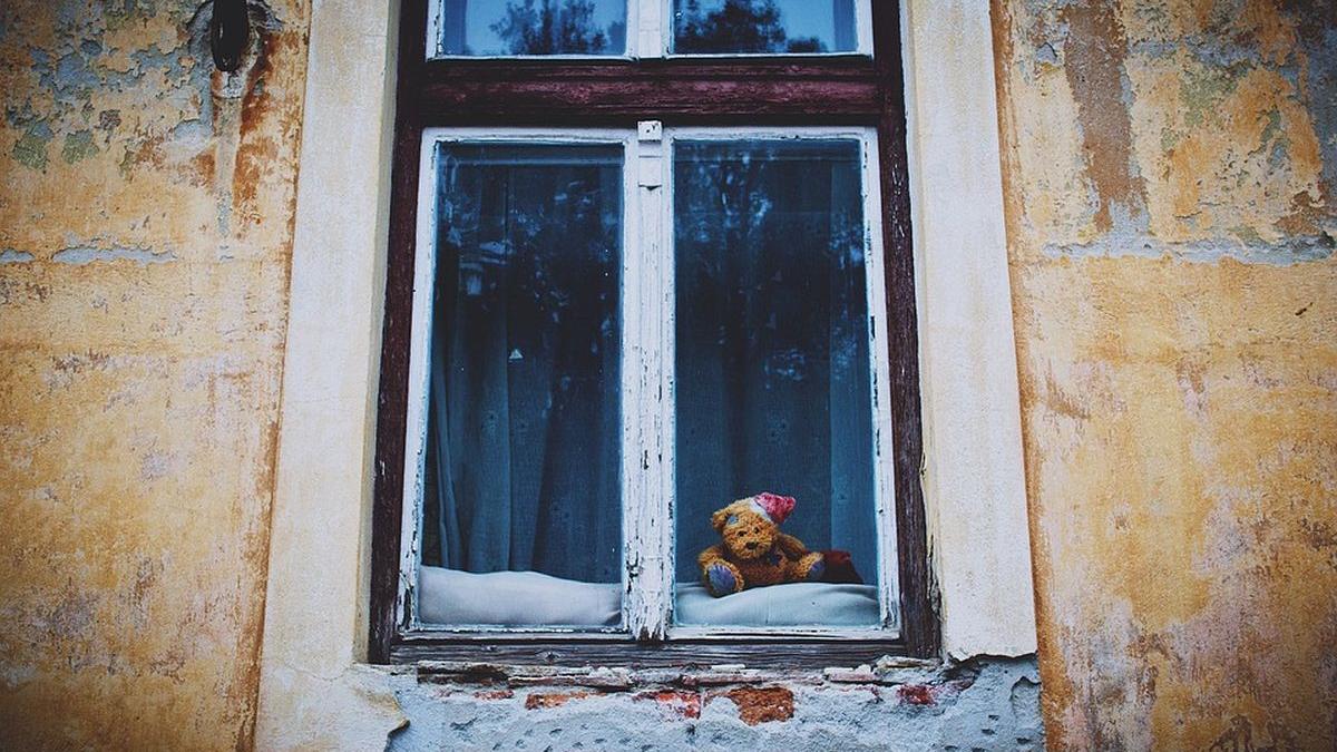 oras romania casa costa doar 1800 euro cu teren