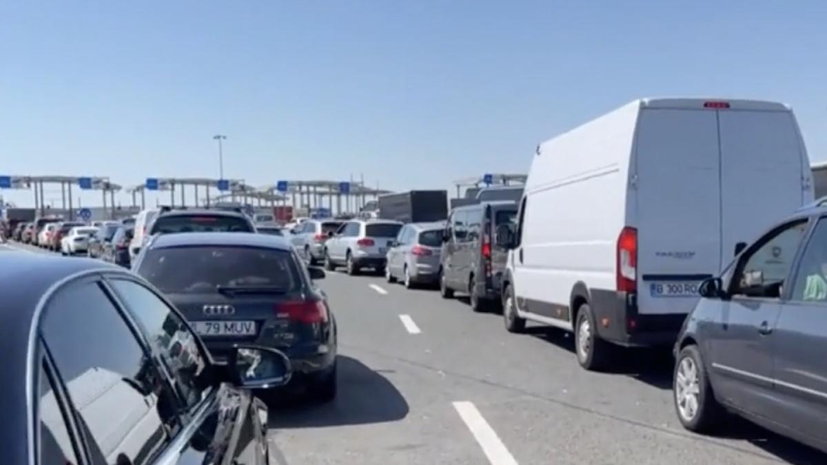 romani vacanta cozi kilometrice vama nadlac soferi astepta 2 ore