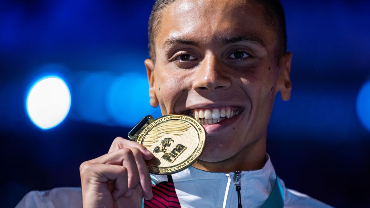 david popovici campion mondial fani autografe