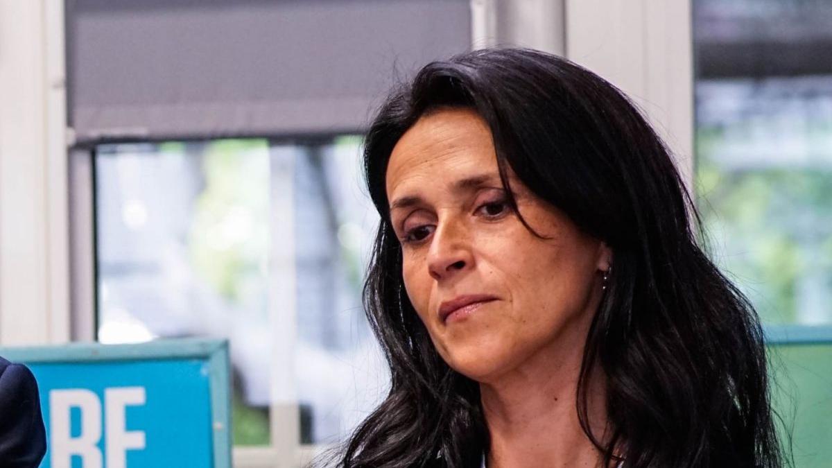 femeie ministru guvern emmanuel macron viol