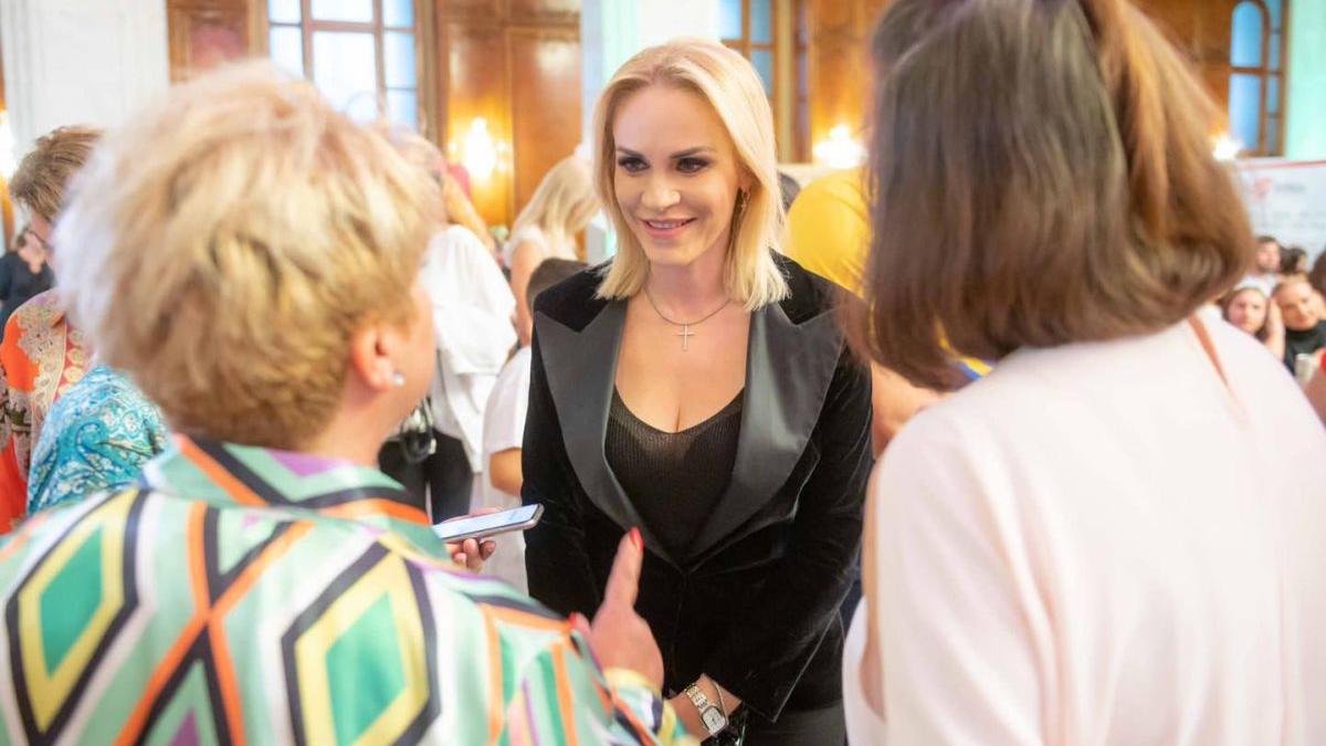 gabriela firea toleranta zero violenta domestica