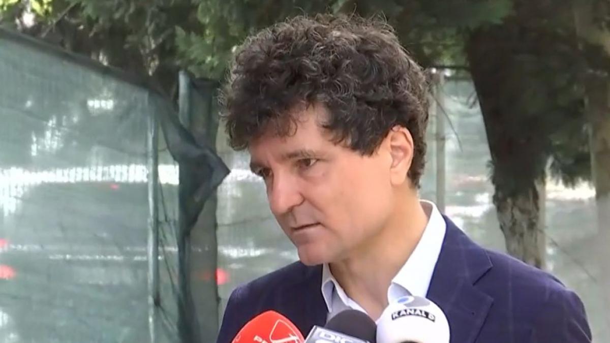 mesaju nicusor dan bucuresteni apa calda lucrari santier ibric