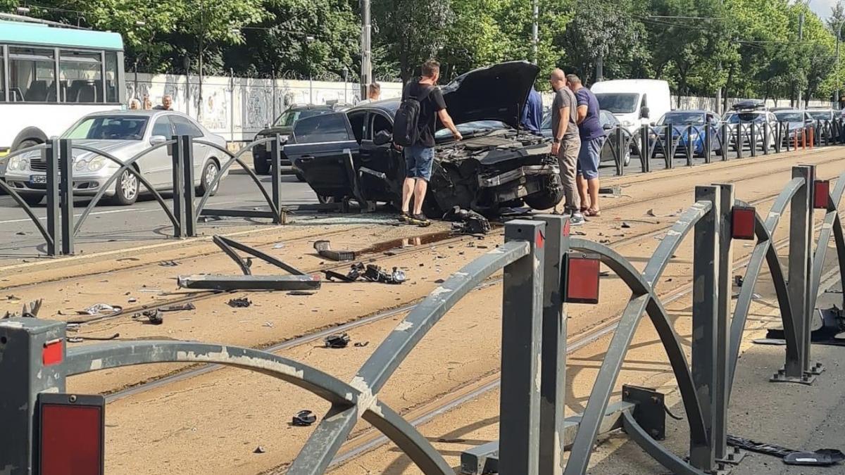 accident grav capitala calea vacaresti capitala masini troleibuz