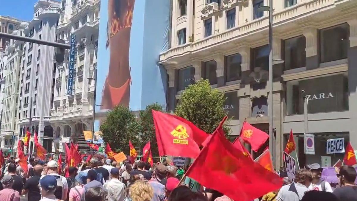 protest anti nato madrid secera ciocanul madrid summit