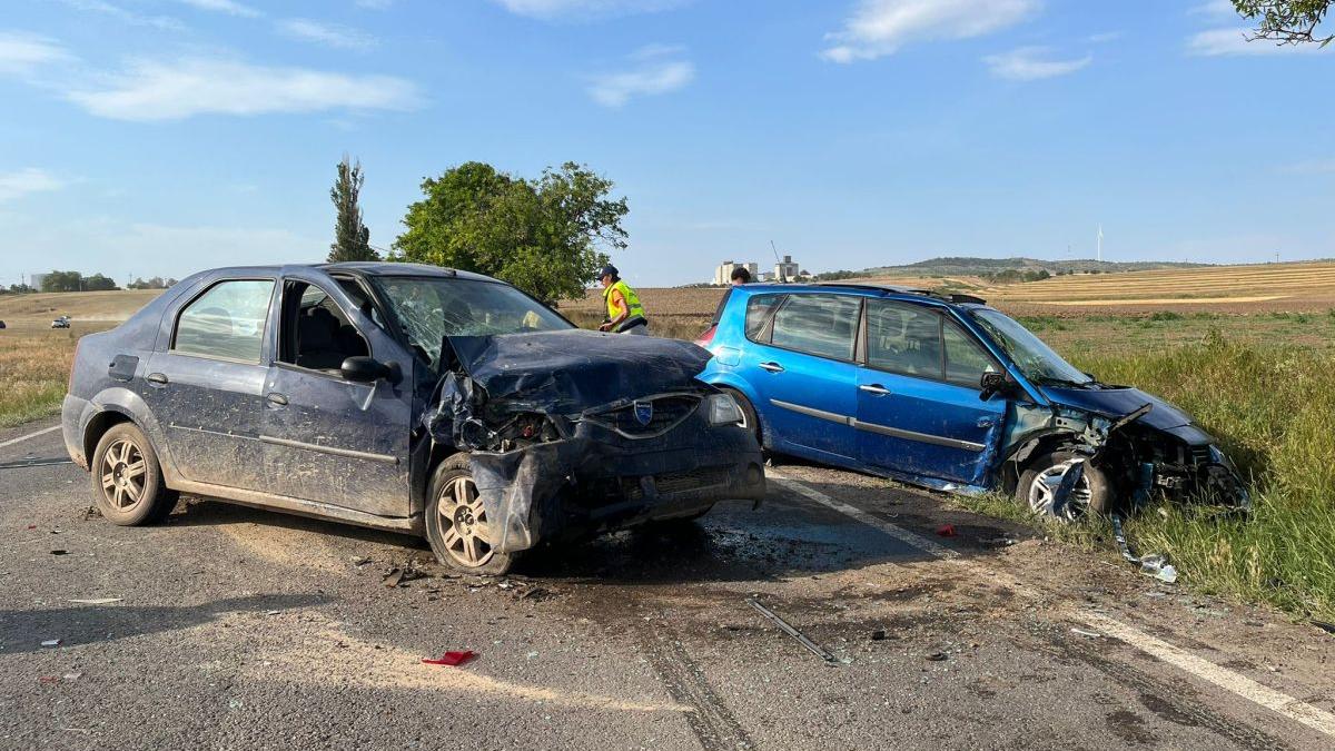 accident rutier dn22 judetul tulcea doi adulti doi minori raniti