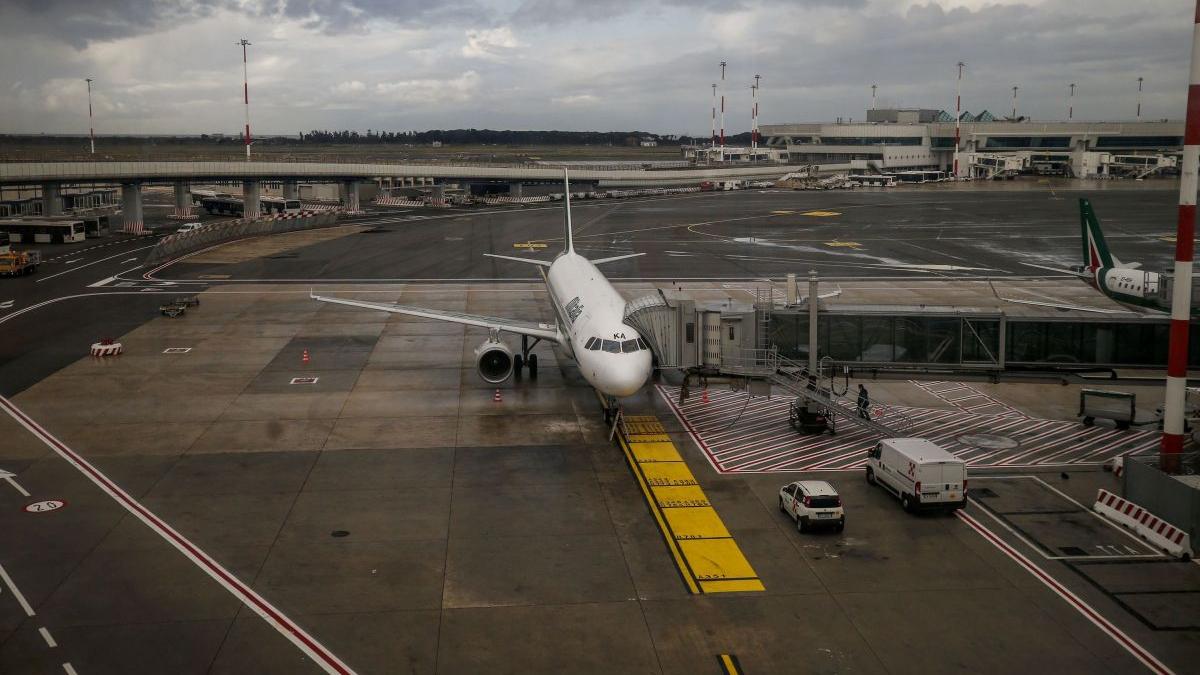 atentionare calatorie franta mae greva aeroport paris