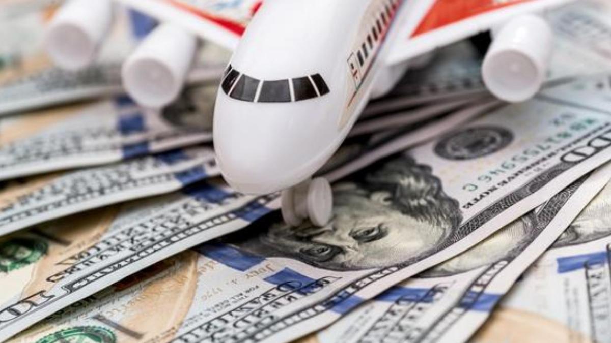 recompensa pasager companie aeriana renuntare zbor michigan