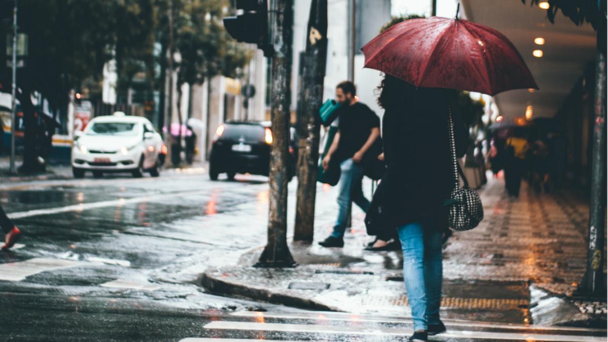 vreme rea furtuna astm