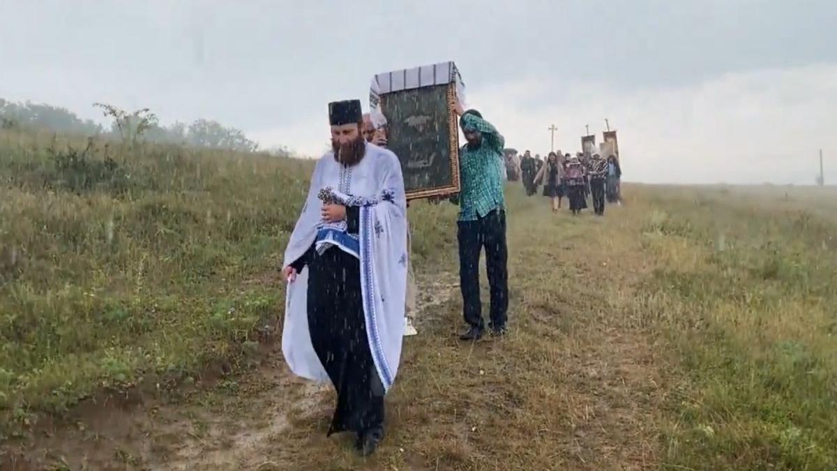 minune manastire poglet bacau rugaciune ploaie