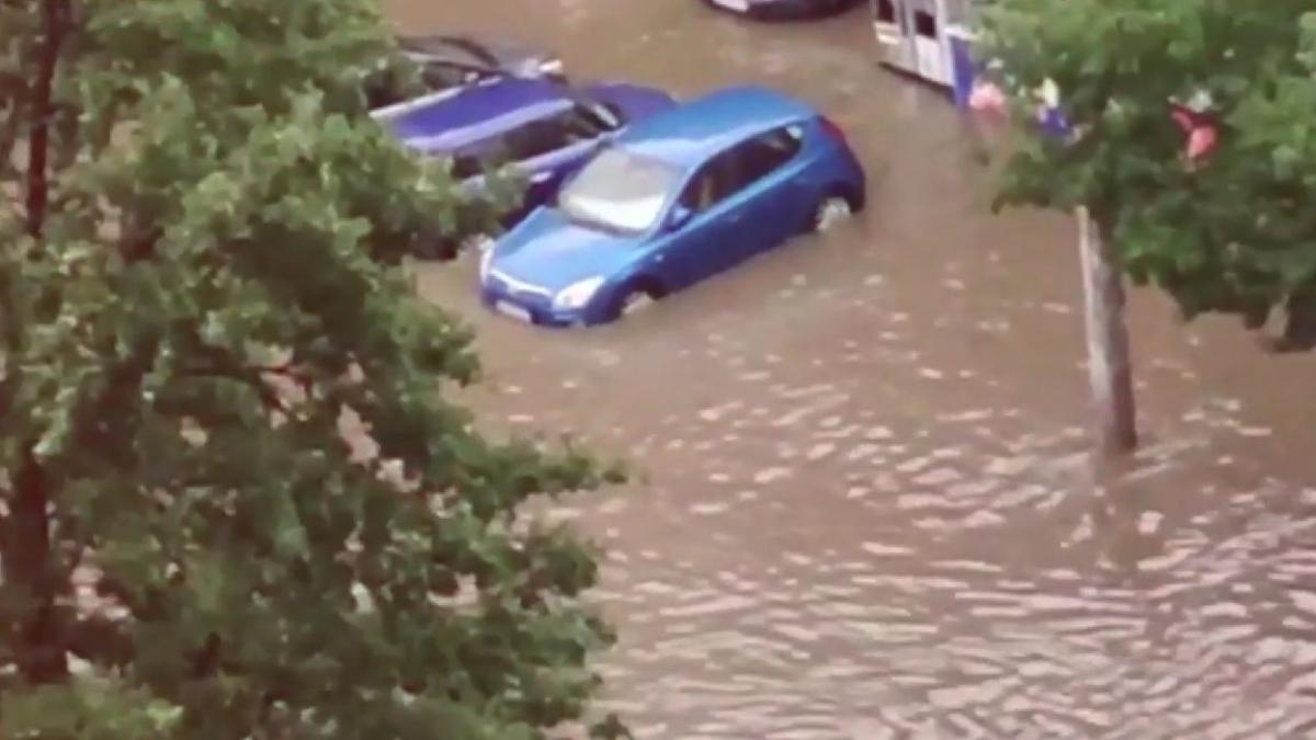 un nou cod rosu de furtuni si vijelii care sunt judetele vizate