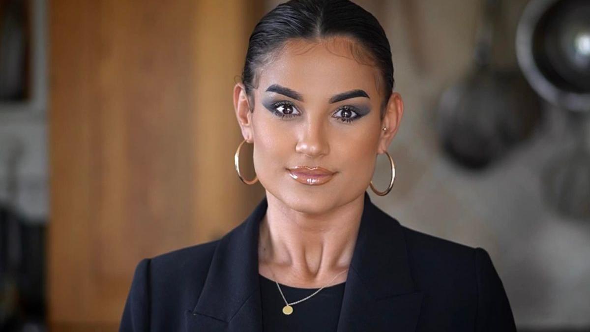 actrita romanca adriana ionica si a vazut mama orfelinat romania