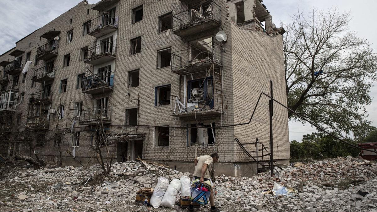 procurorii romani lanseaza chestionari cei care au avut de suferit razboi ucraina