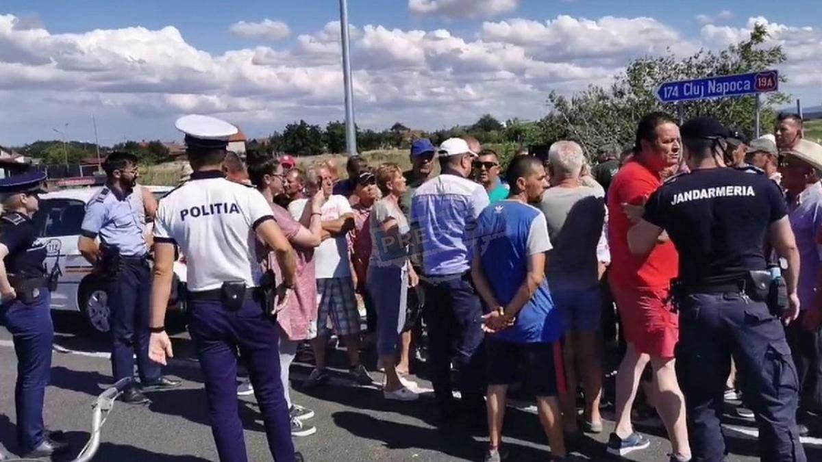 proteste pe centura din satu mare drum inchis din cauza birocratiei