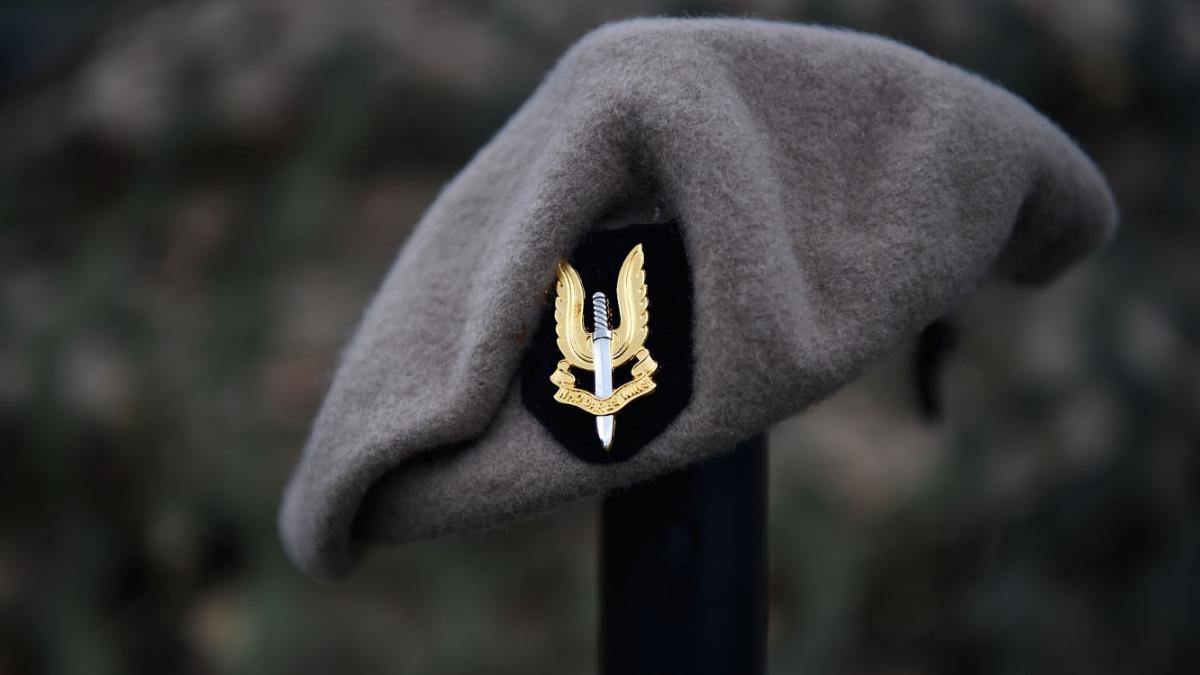 comando britanic sas acuzat detinuti persoane neinarmate