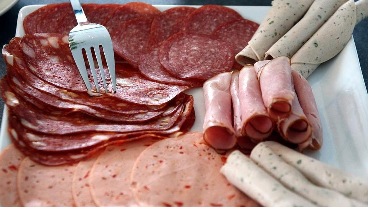 lovitura industrie mezeluri franta confirma legatura salamuri cancer