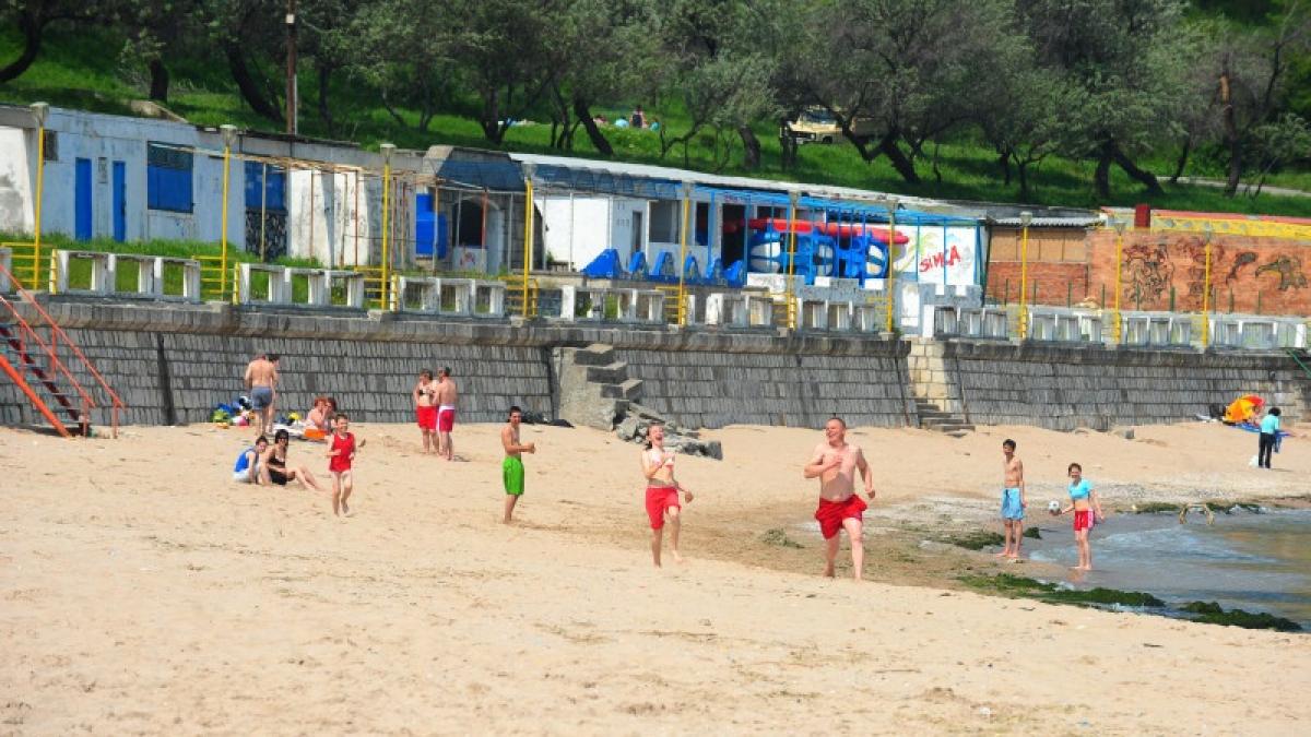 scandal eforie sud turisti constructori