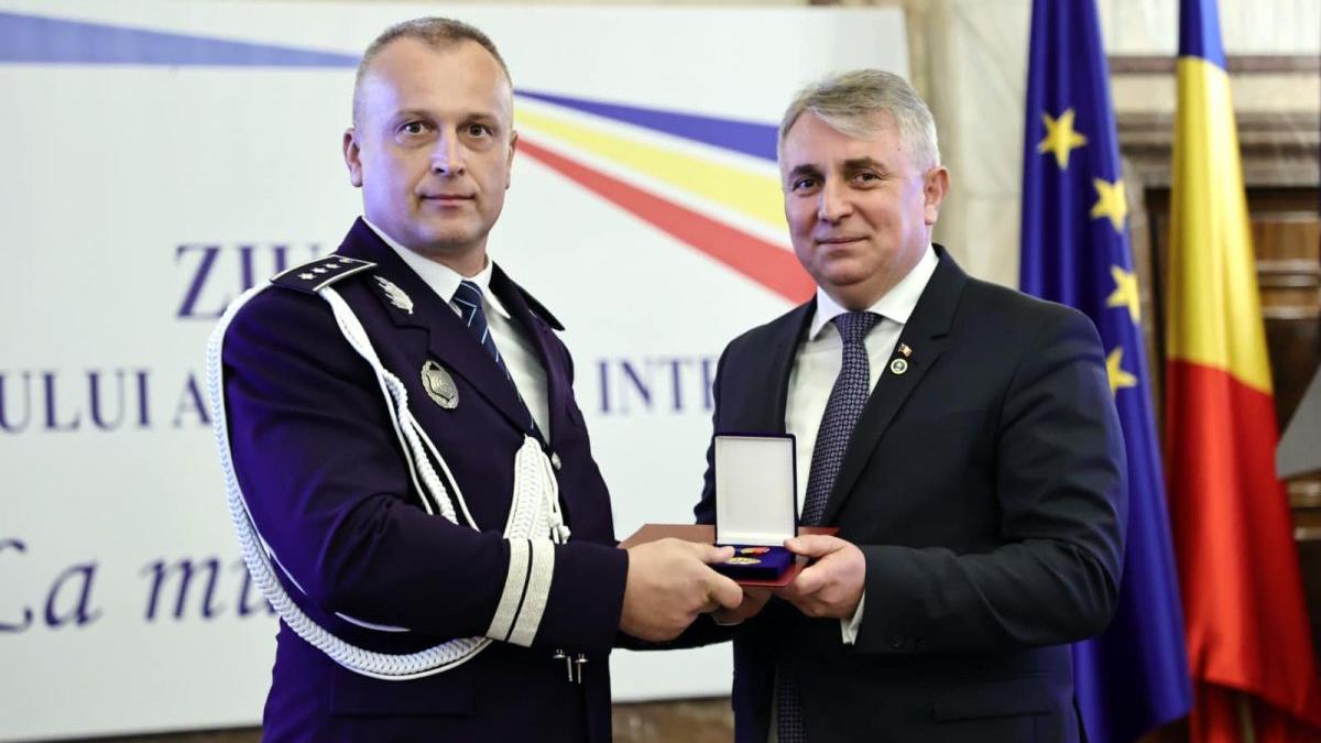 lucian bode politisti premiati pompieri misiuni periculoase aniversare 160 ani mai