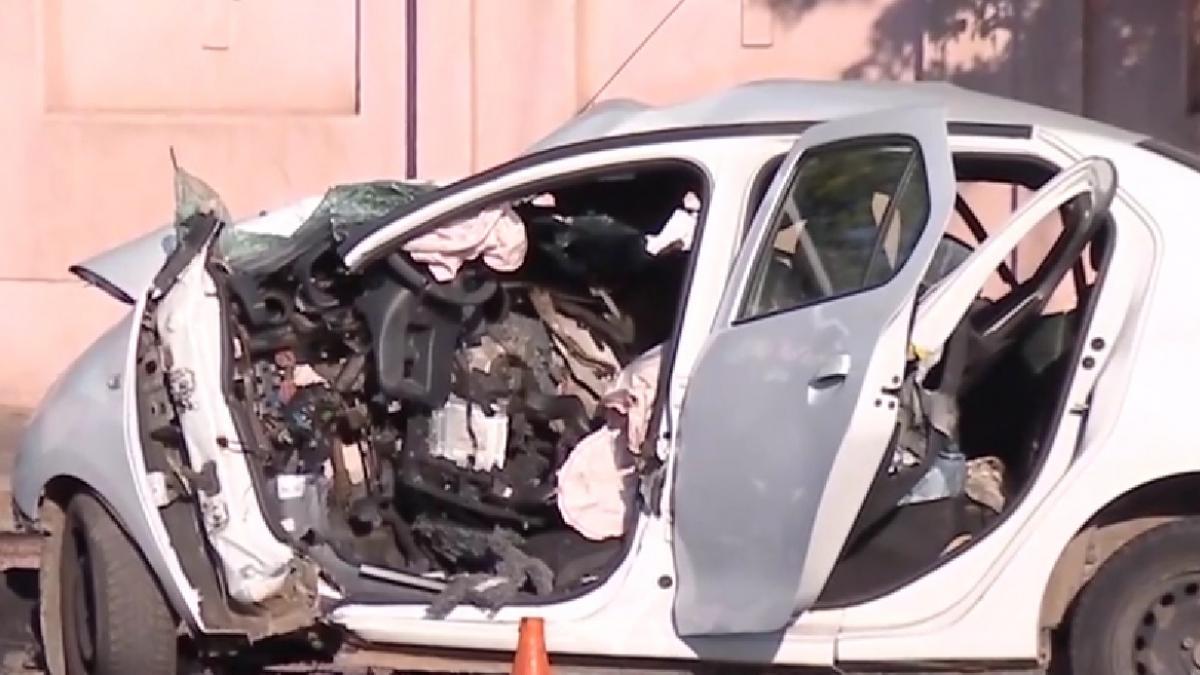 accident tragic bucuresti tanar si a pierdut viata masina copac