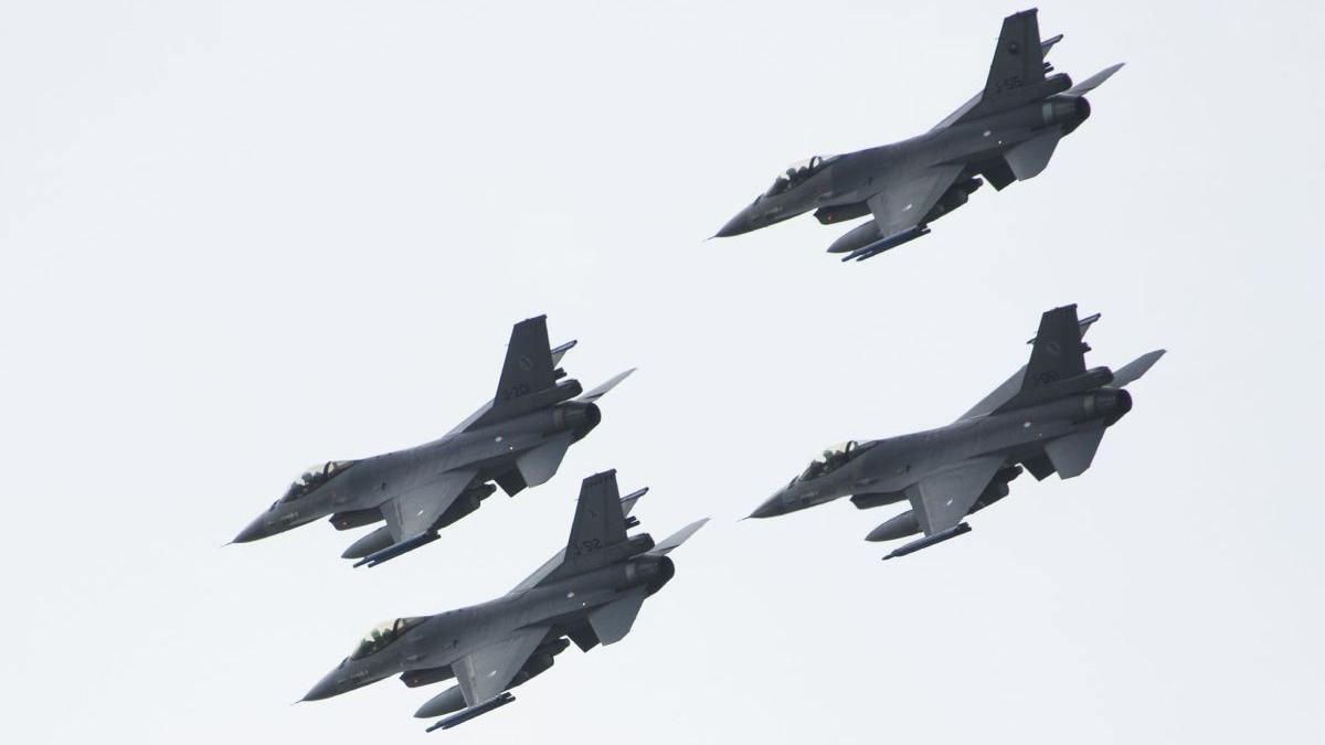 romania avioane f16 norvegia lege aparare aeriana