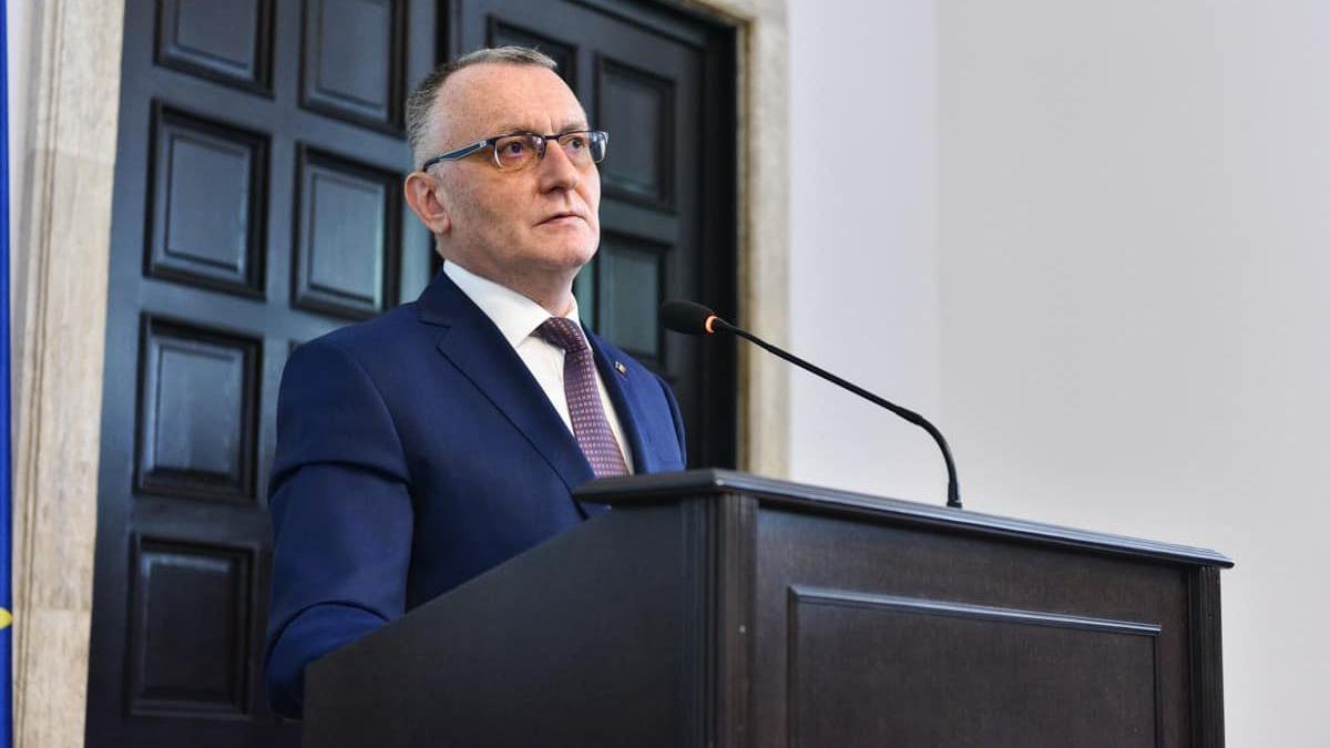 rezultate titularizare 2022 sorin cimpeanu trist aproape 5000 candidati note sub 5 rezultate titularizare 2022 sorin cimpeanu trist aproape 5000 candidati note sub 5