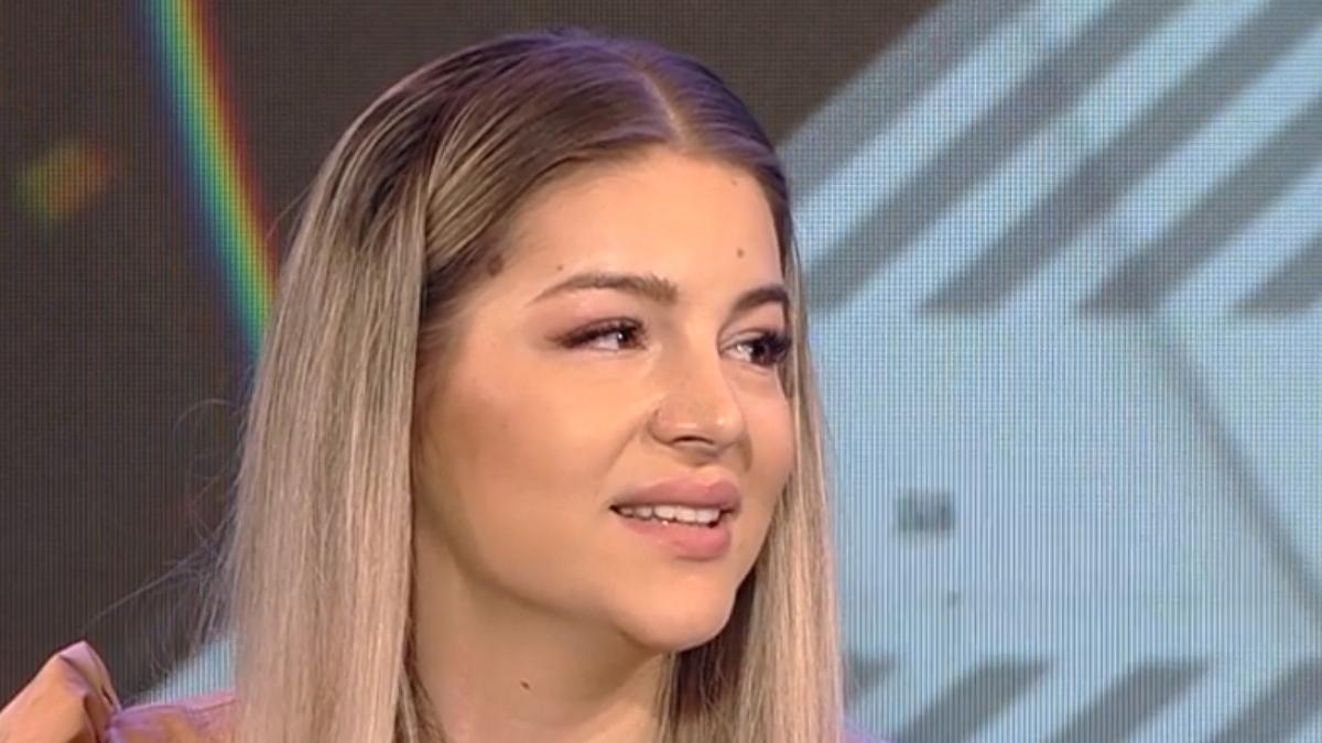 povestea emotionanta a unei tinere in scaun cu rotile care are nevoie de ajutor