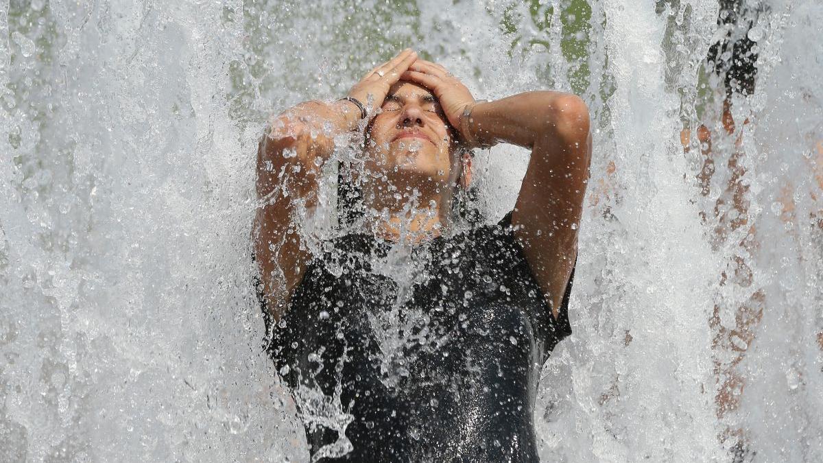 valul de aer tropical intensitate maxima zone afectate alina serban