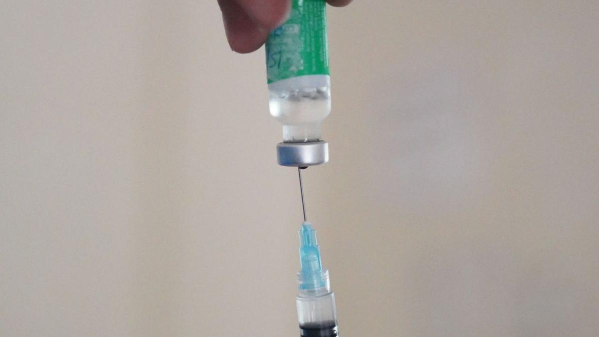 ministerul sanatatii judecatori bani vaccinuri covid