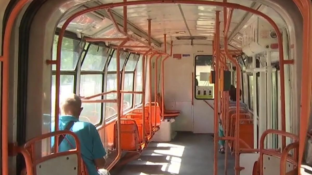 aer sufocant mijloace transport capitala conditii inumane