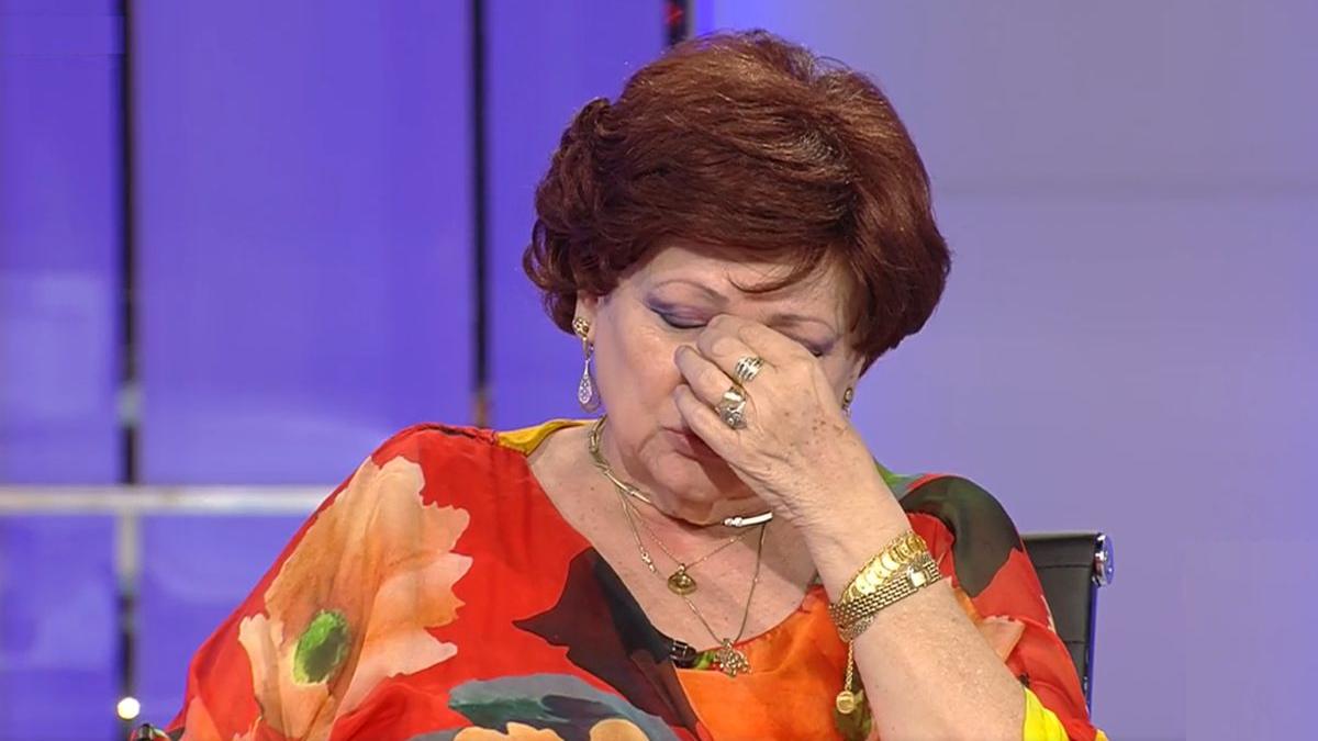 monica pop reactie scandal buhnici oglinda