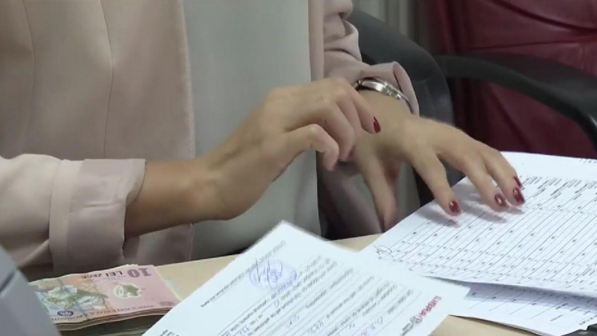 robor nou maxim ultimii 12 ani solutii romani amanare rate