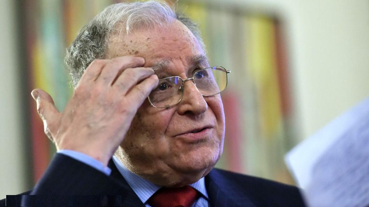 ion iliescu risc ramanere fara certificat revolutionar