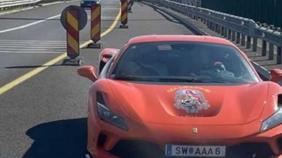 cine sofer ferarri 230 km ora autostrada a1