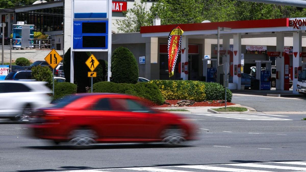 pret benzina motorina 1 august 2022