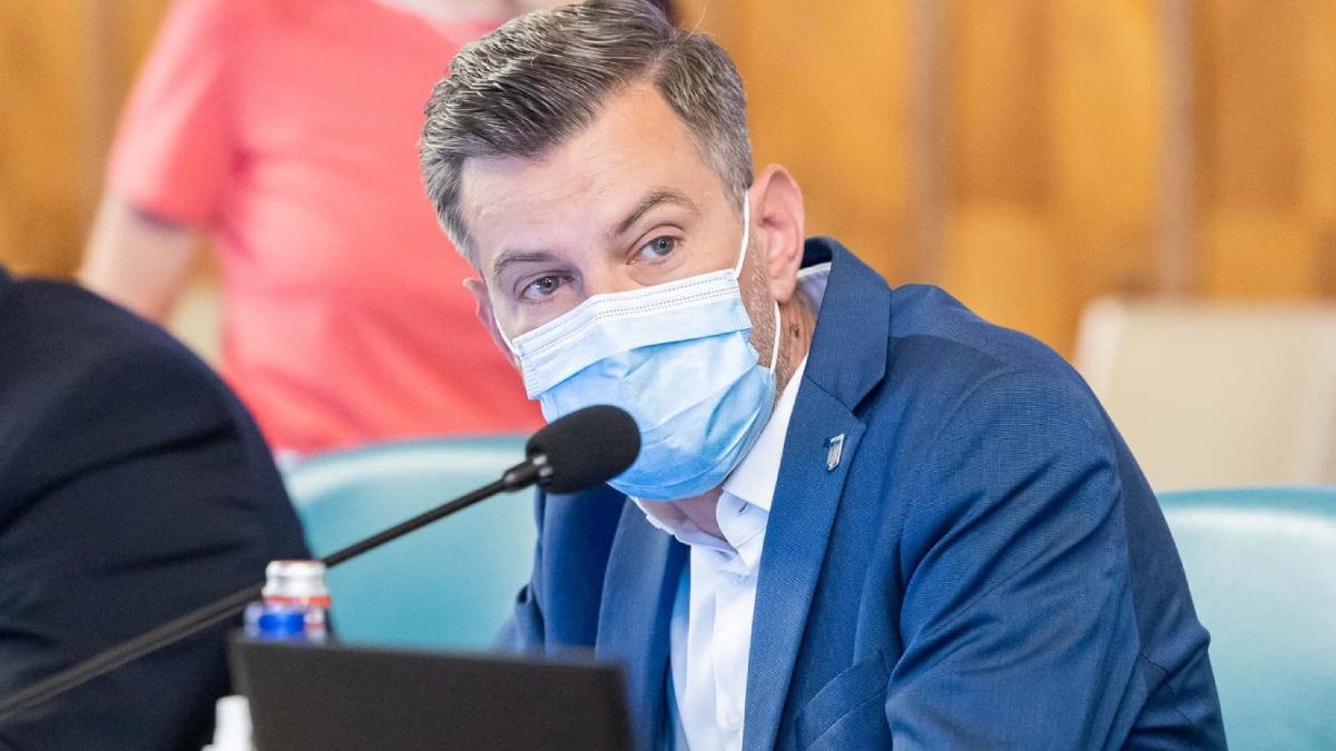 cristian vasilcoiu luat ambulanta guvern covid 19 i s a facut rau sedinta