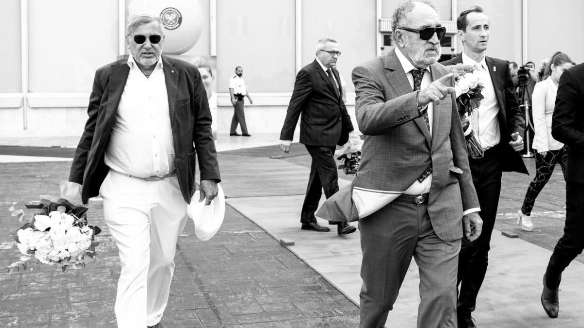 ilie nastase evacuat apartament ion tiriac