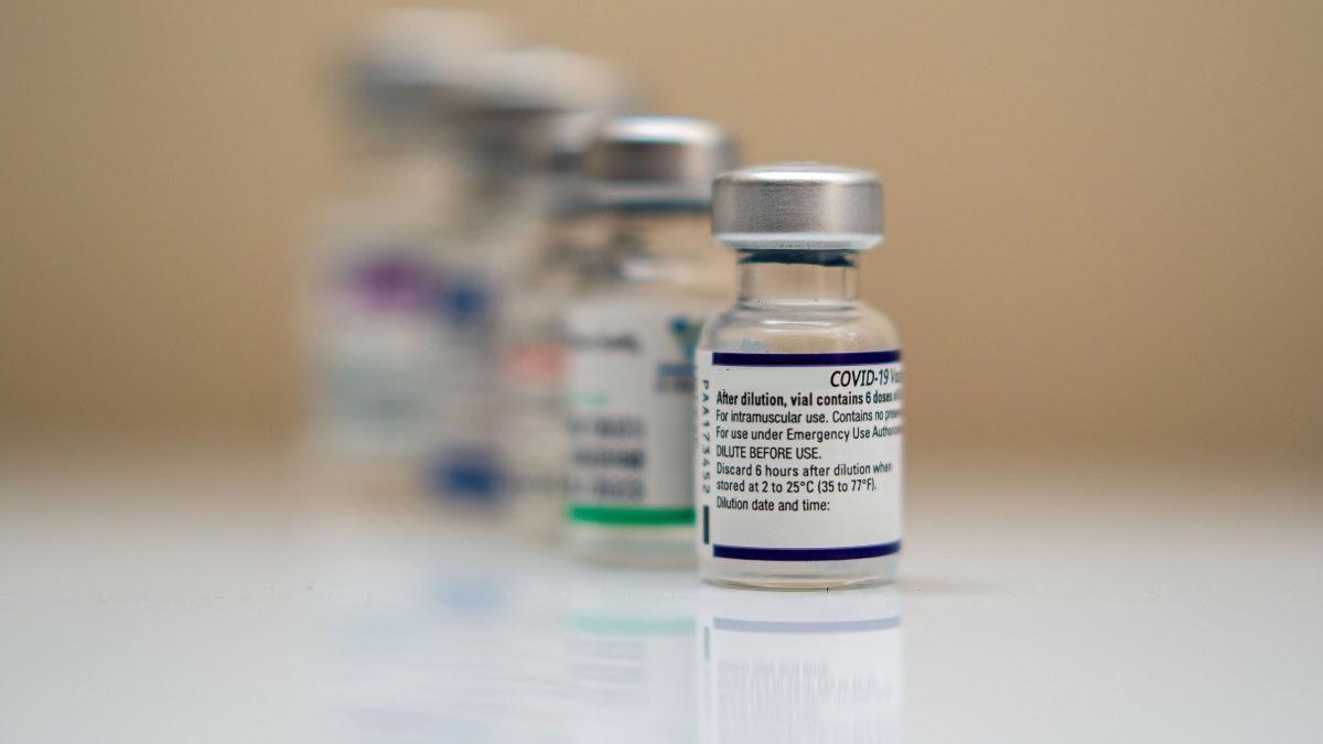 facias sesizare dna infractiuni contractele vaccin covid