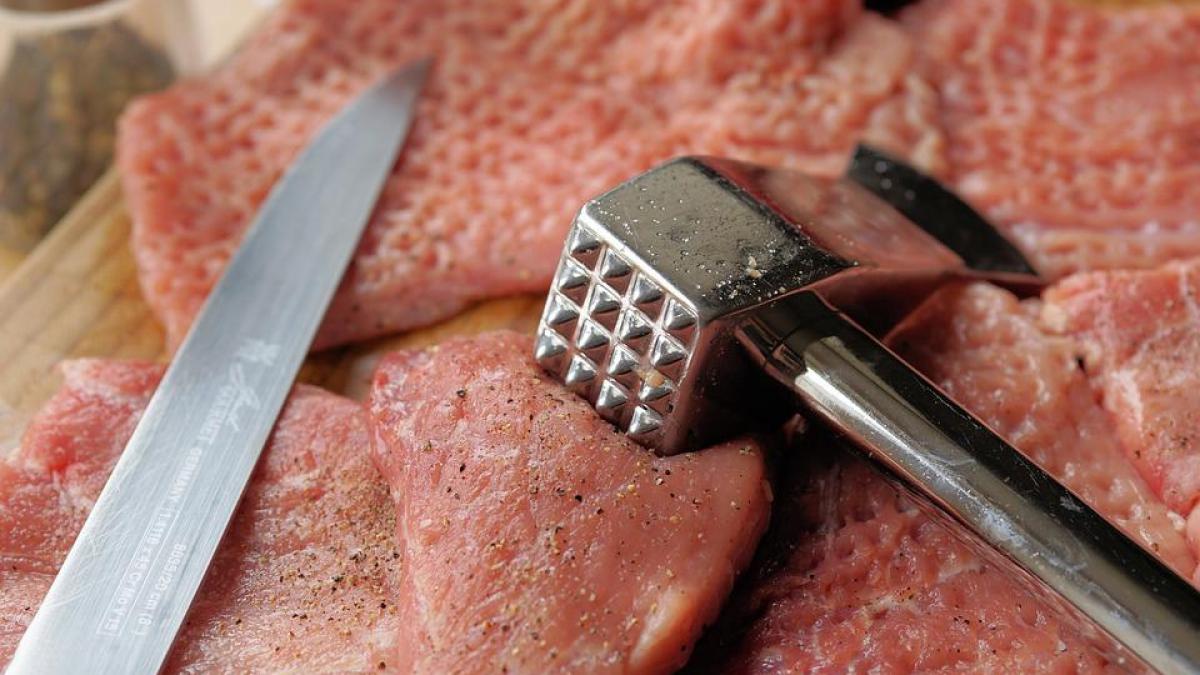 carne expirata descoperita litoral